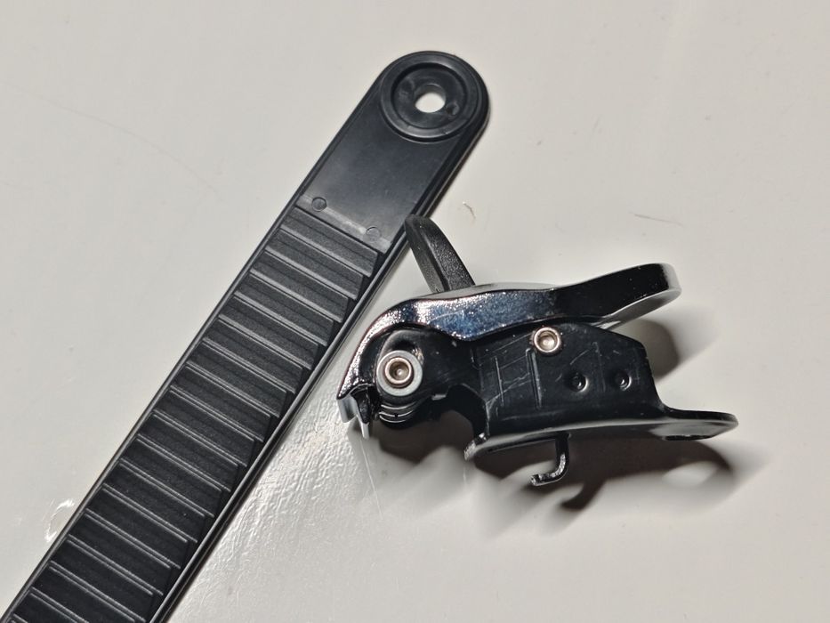 Клипса(замок) с ремнем стрепы для ремонта сноуборда