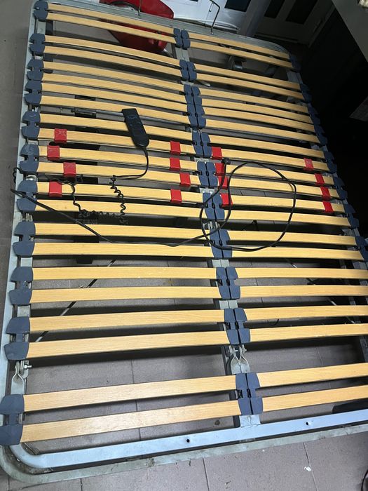 Cama articulada elétrica