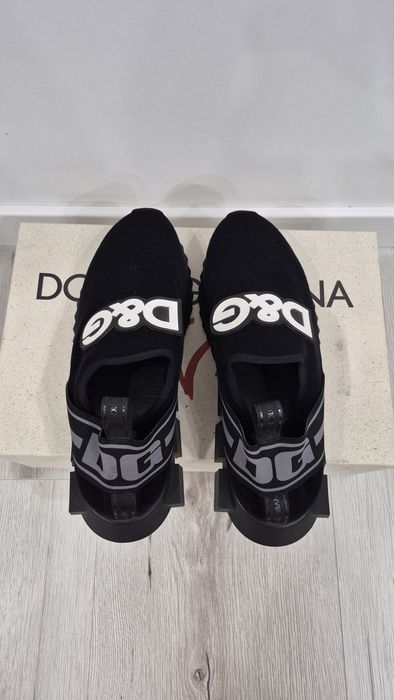 Продам кроссовки Dolce Gabbana