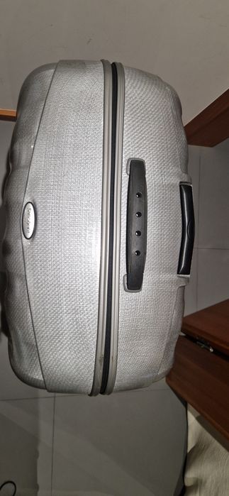 Mala de Viagem Rígida Samsonite (Modelo Cosmolite / Curv) – Prateada