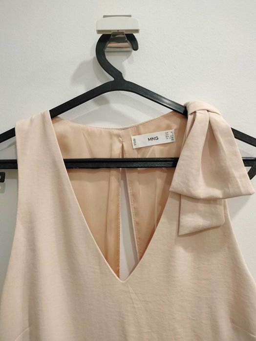 Vestido elegante Mango