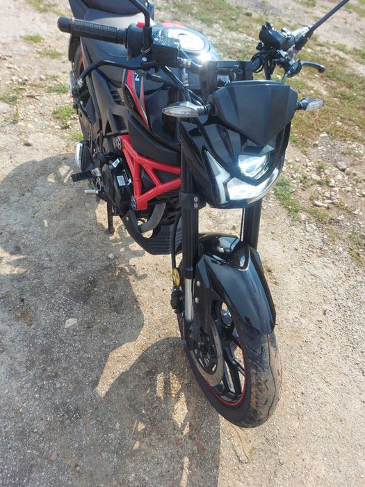 Мотоцикл ліфан SR 200
