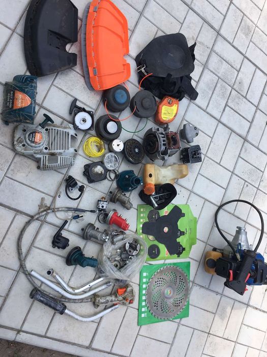 Запчастини і двигун для триміра (мотокоса)