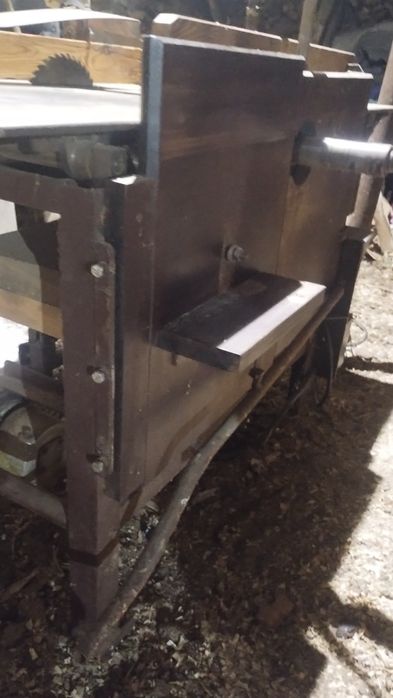 Станок стругальний рейсмус