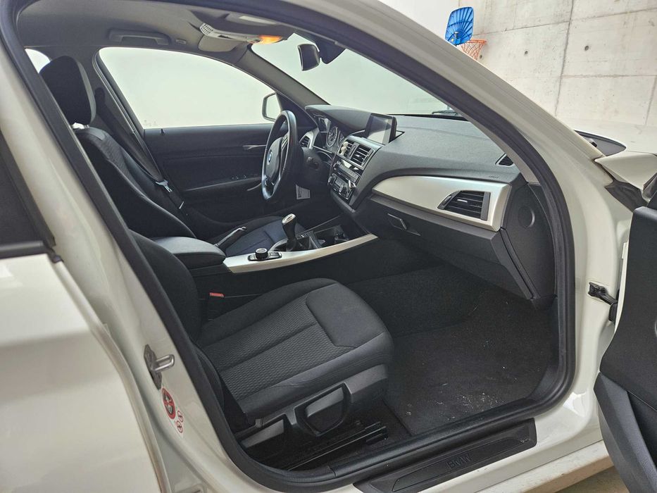 BMW Série 1 116d EfficientDynamics – 2017 – Manual – 138 750 km