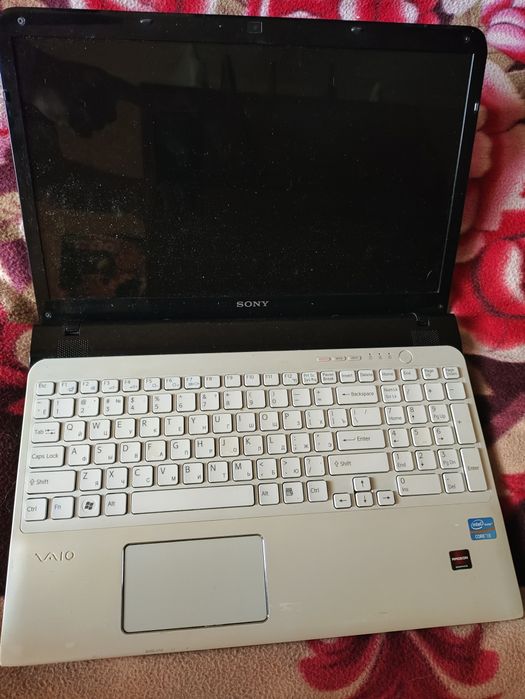 Ноутбук Sony SVE151C11V