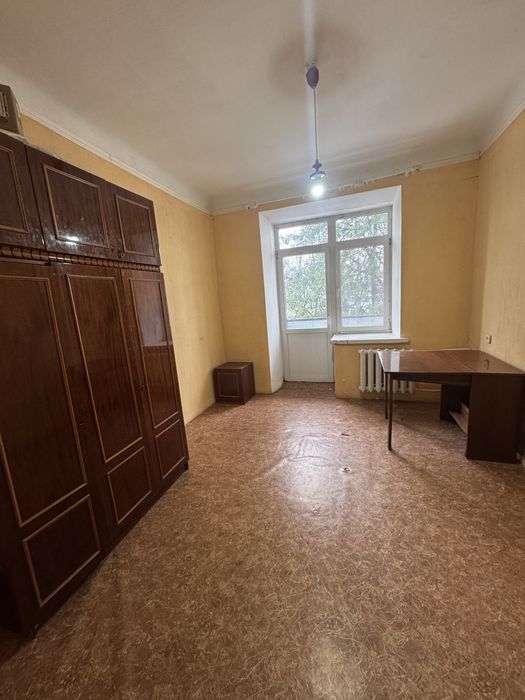 Здається 2 кк в центрі