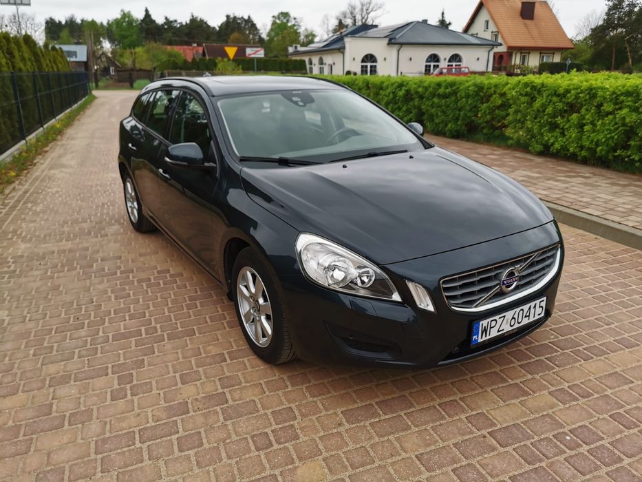 Volvo V60 Bezwypadkowy Zadbany Po Serwisie
