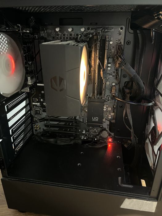 Komputer stacjonarny i5-12400f 16gb ram