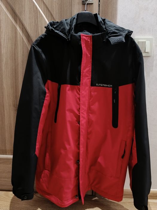 Куртка чоловіча, демісезон, з капюшоном на блискавці, б/у,