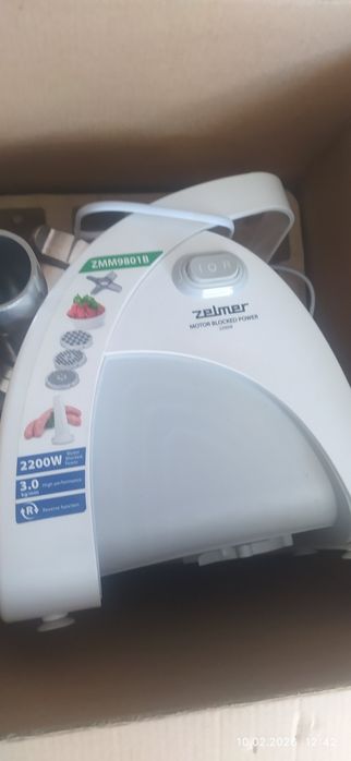 М'ясорубка Zelmer 2200w