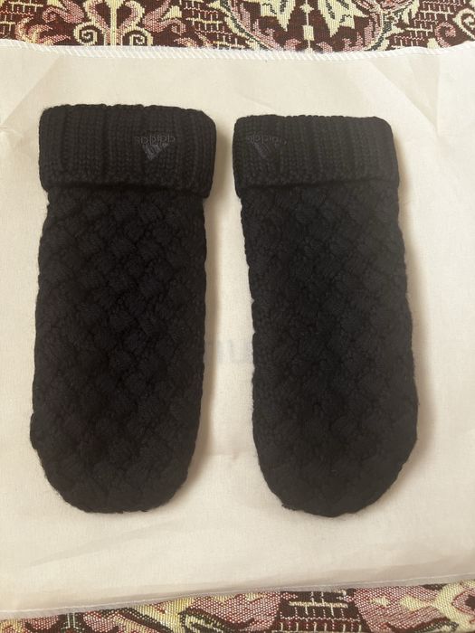 Продам перчатки ,варежки