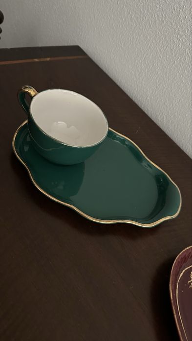 Conjunto 3 travessas com chávena