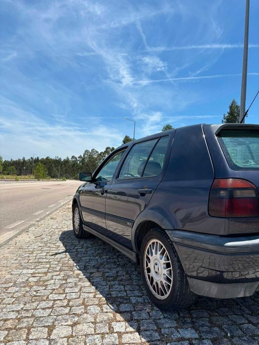 Volkswagen GOLF 1.6 GT