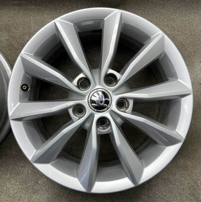 Диски R16 5 112 et46 J6.5 Оригінал Skoda Octavia a7 a5 шкода