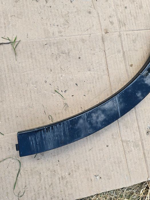 listwa błotnika Maserati Levante