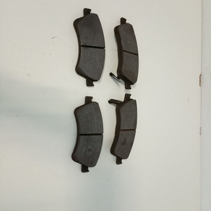 Pastilhas - TOYOTA Auris (_E15_) | 06 - 12