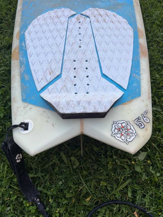 Prancha Kitesurf / Surfskate RRD Cotan 5'6 (1.ª Geração) – Bom Estado