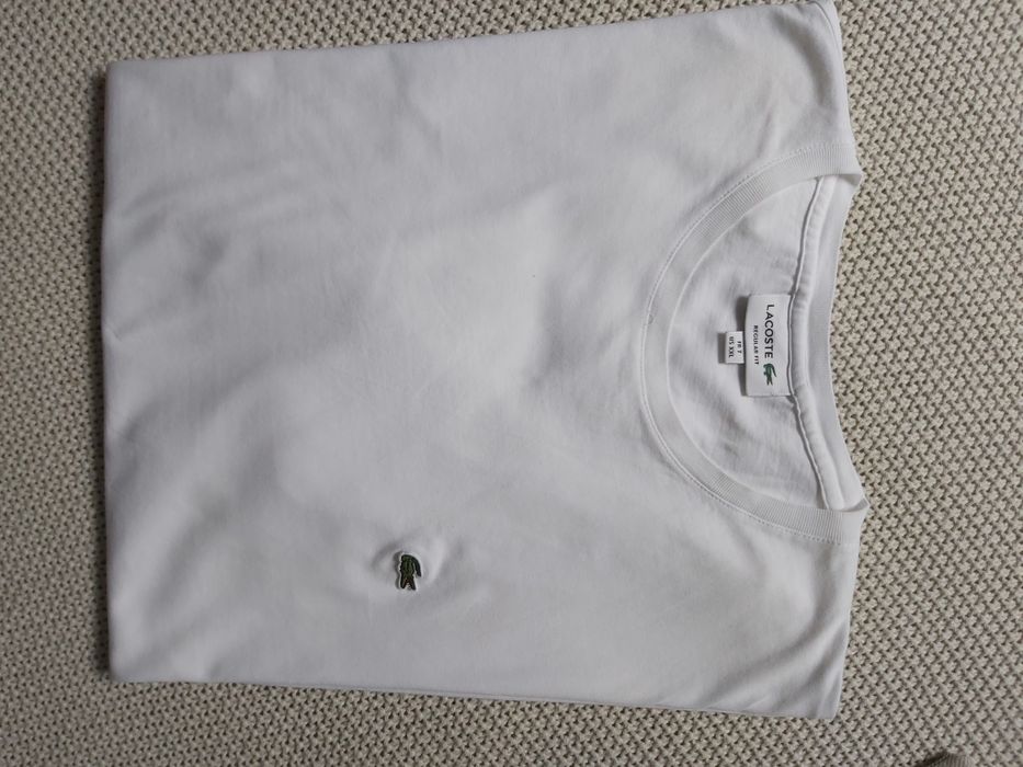 Lacoste piekna snieznobiala koszulka xxl