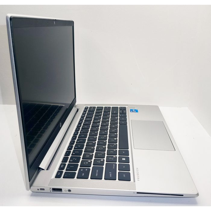 HP ProBook 630 G8 /13.3 IPS tuch / Intel i5 11Gen /IrisXe