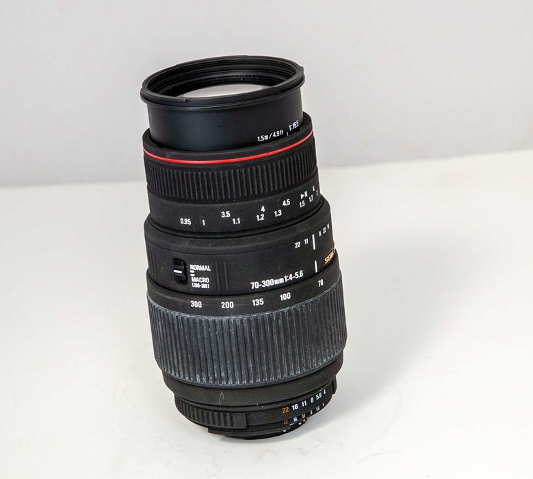 Nikon 70-300mm , AF, como nova, da Sigma
