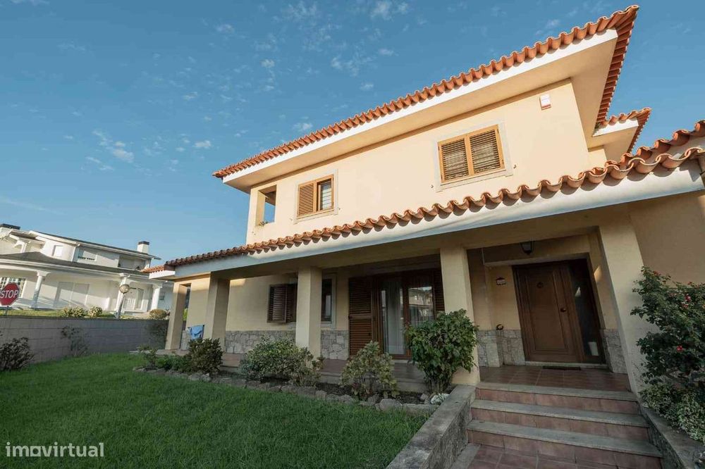 Moradia Isolada T4 Mozelos