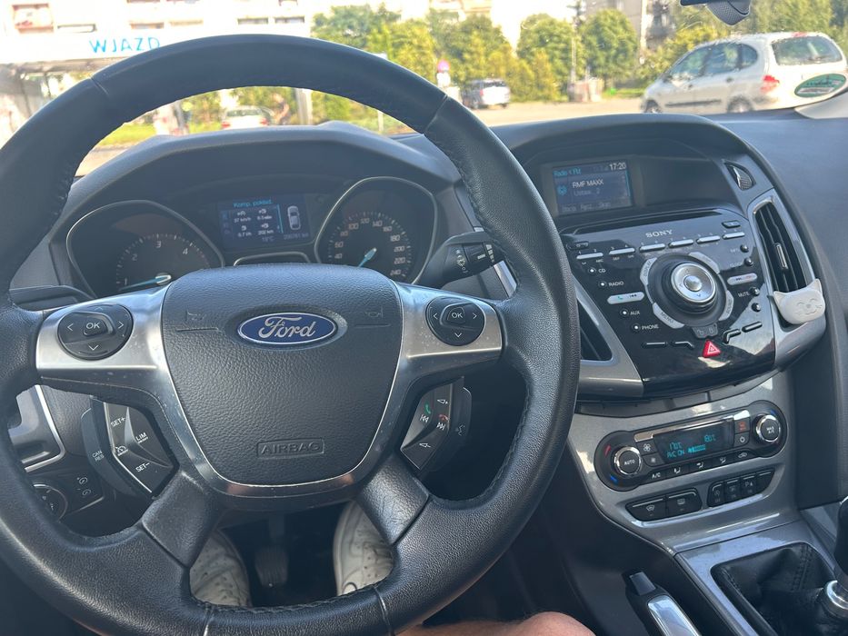 Ford Focus 2011 Titanium