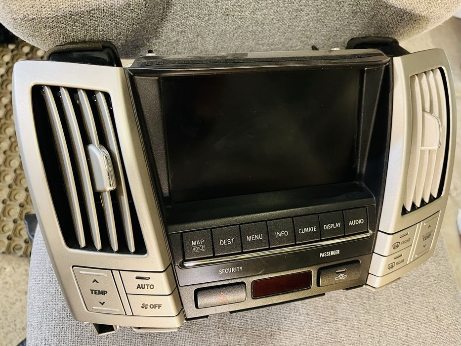 монитор навигации Lexus RX350 RX400h $100 рамка $50