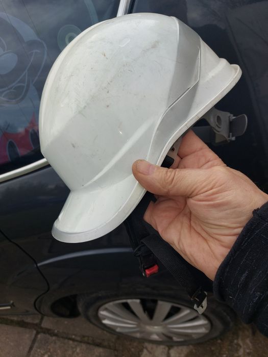 Kask bezpieczeństwa  BHP.