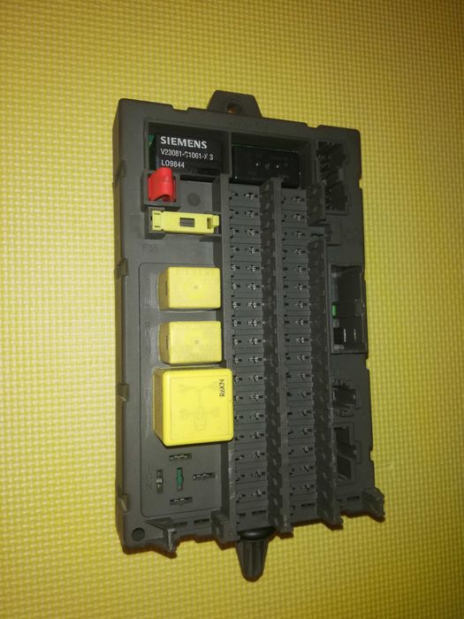 Caixa de fusíveis Land Rover Discovery TD5