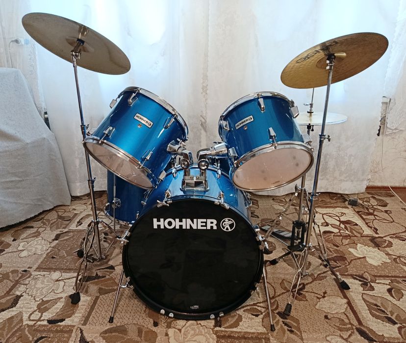 Продаю барабани HOHNER повний комплект в доброму стані звучать відмінн