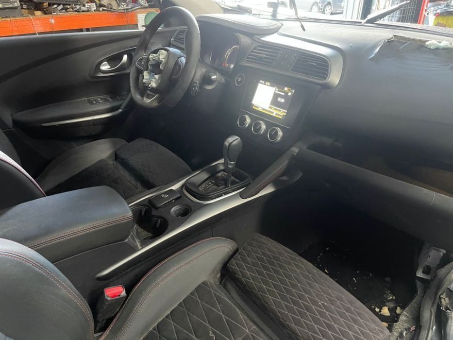 RENAULT KADJAR 1.3 TCE 140 CV BLACK EDITION DE 2020 PARA PEÇAS