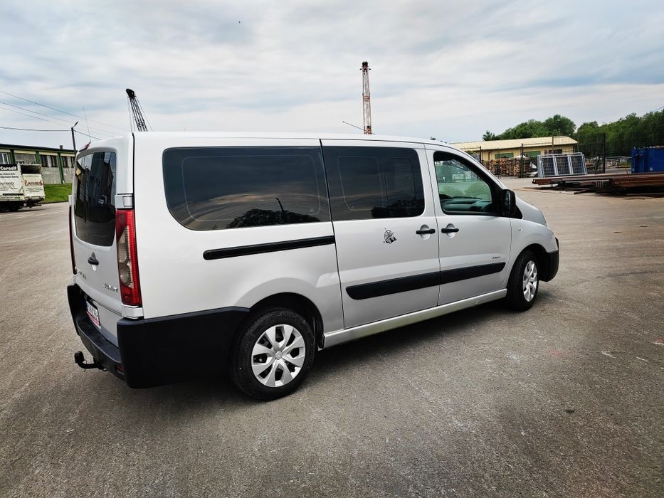 Citroen jumpy 2.0hdi  scudo expert kamper 2kpl opon ładny  kamper van