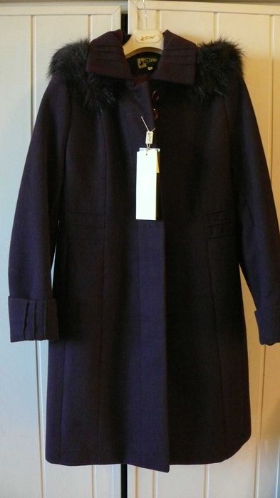 Nowy płaszcz z flauszu.