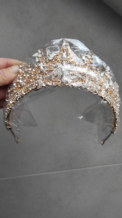 Złota tiara diadem korona gothic andrzejki halloween alternative bal