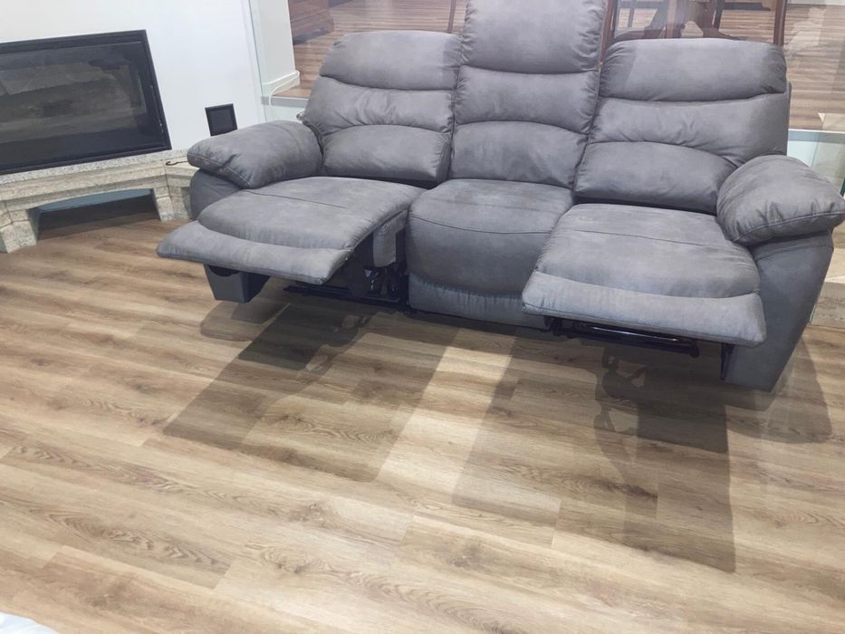Sofa eletrico em excelente estado