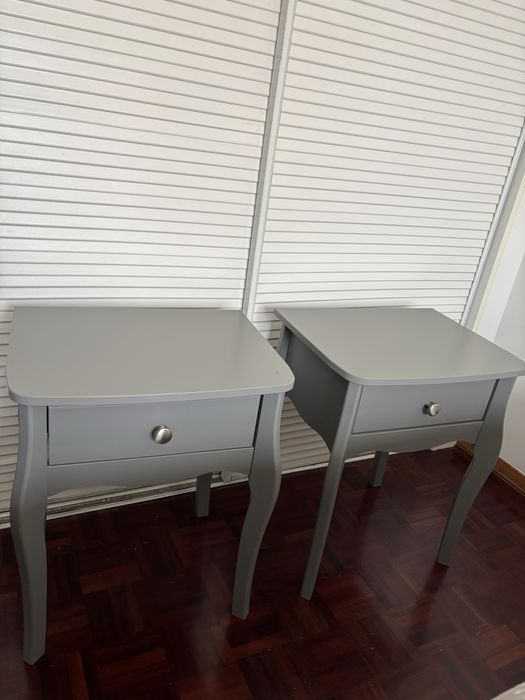 Conjunto mesa de cabeceira cinza (2 unidades)
