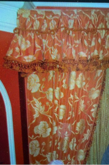 Cortinados e sanefa tecido da Loja Conceição Vasco Costa