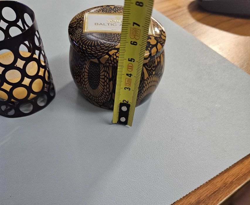 Vela perfumadora e porta velas decorativo