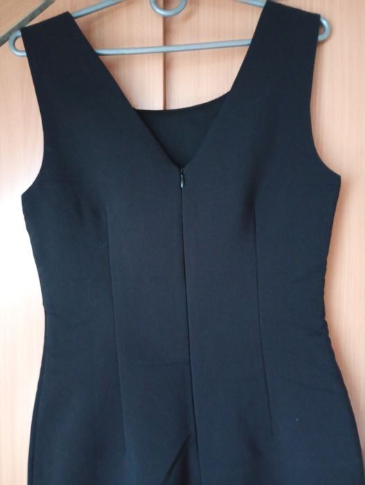 Sukienka midi czarna z lamówką r.38"Top Secret"nowa.