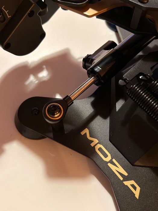 MOZA Rudder Pedals + MOZA MRP Adjustable Damper