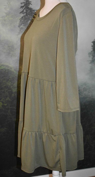 Sukienka  firmy Reserved, rozmiar XL