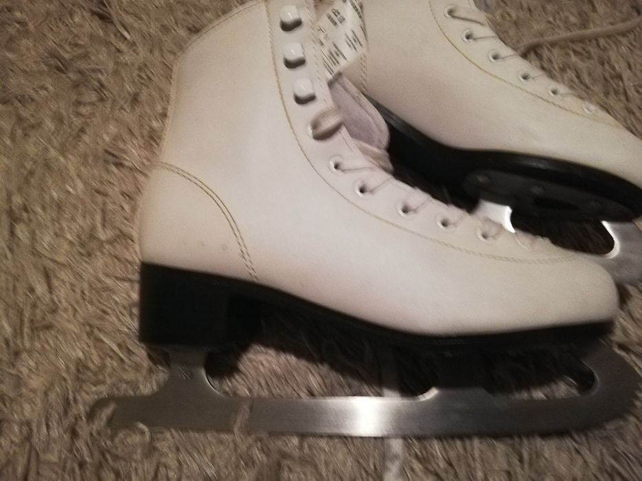 Łyżwy figurowe rozmiar 37