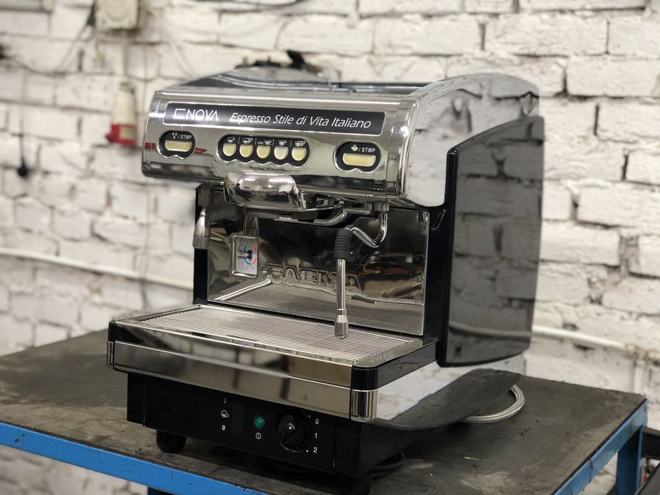 Кофемашина профессиональная Faema Enova A1