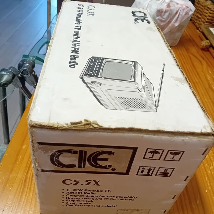 Tv e rádio cie portátil