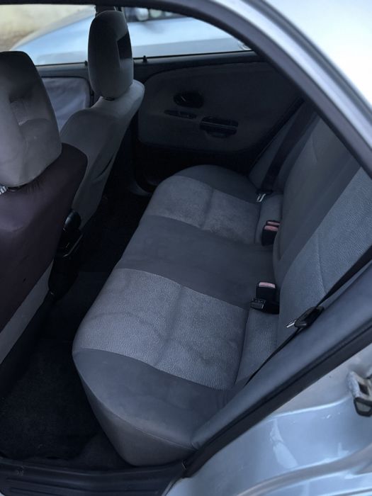 Mitsubishi carisma