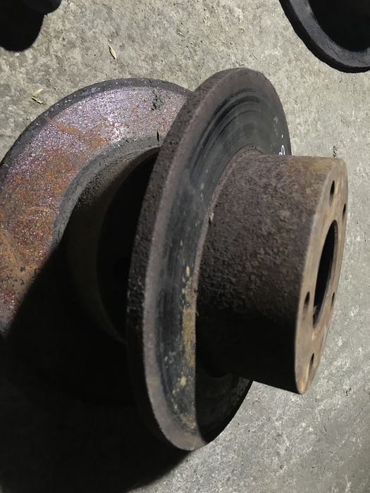 Тормознули диски передні задні 5*112 Volkswagen Passat b5 Audi a4 a6