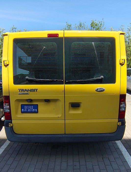 Samochód Ford Transit