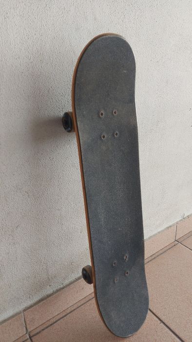Skate nivel intermédio em ótimo estado