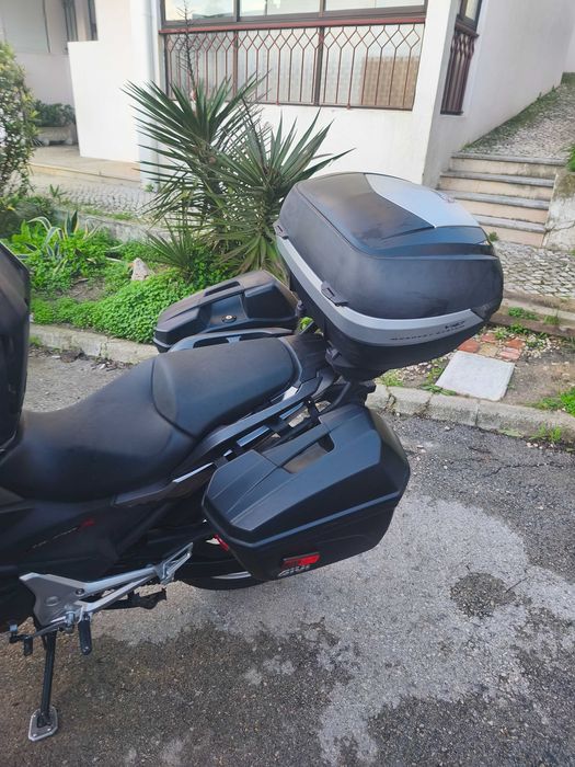 Honda Nc750x  bem estimada